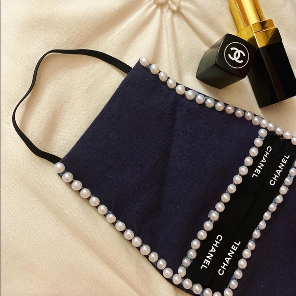 BOUJEE Face Mask ✨ - Picture 4 of 5